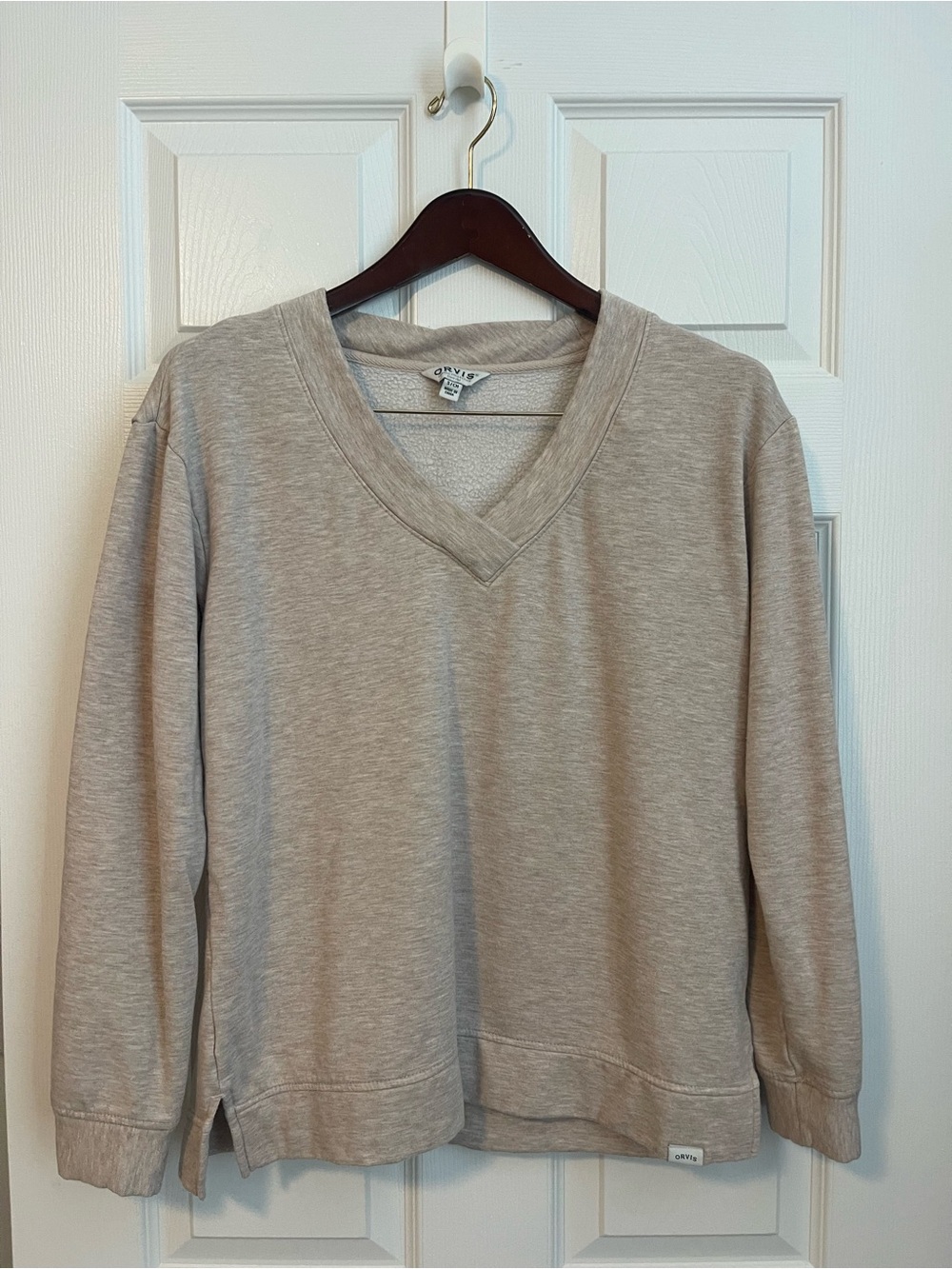 Orvis V-Neck Pullover Sweater in Light Taupe